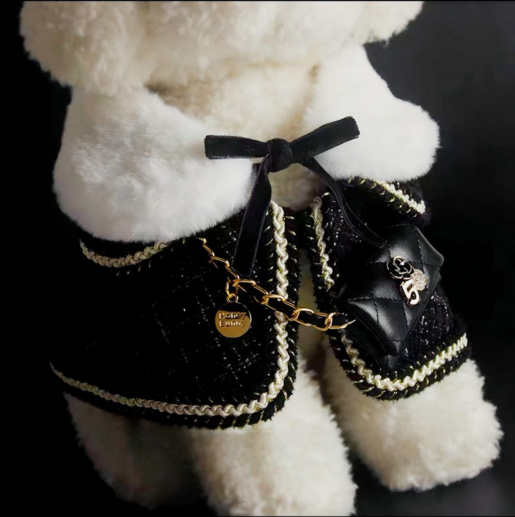 Cloak, shawl, pet cat and dog clothes